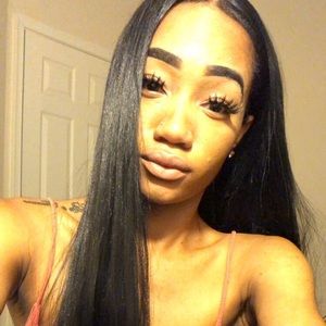 Lace front wig By It Tress- Flw daisy